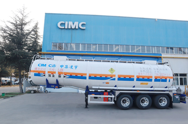 中集3915k1体育十年品牌值得信赖双氧水运输半挂车