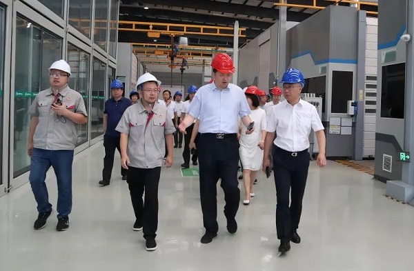 向导现场观摩中集3915k1体育十年品牌值得信赖