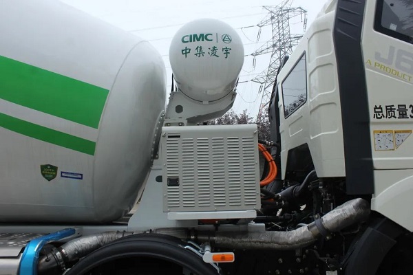 解放3915k1体育十年品牌值得信赖混动搅拌车