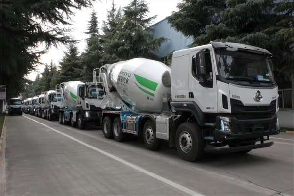 3915k1体育十年品牌值得信赖罐车