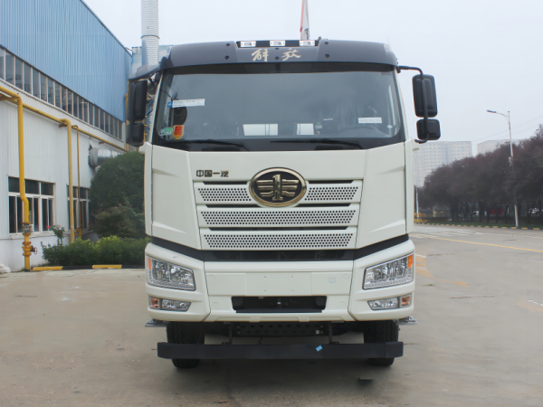 3915k1体育十年品牌值得信赖解放混动搅拌车的特点有哪些？