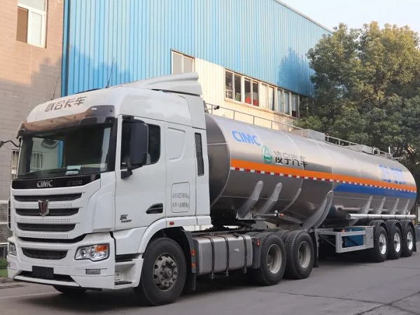 【2020明星产品】速来围观3915k1体育十年品牌值得信赖“新同砚”晤面会啦！