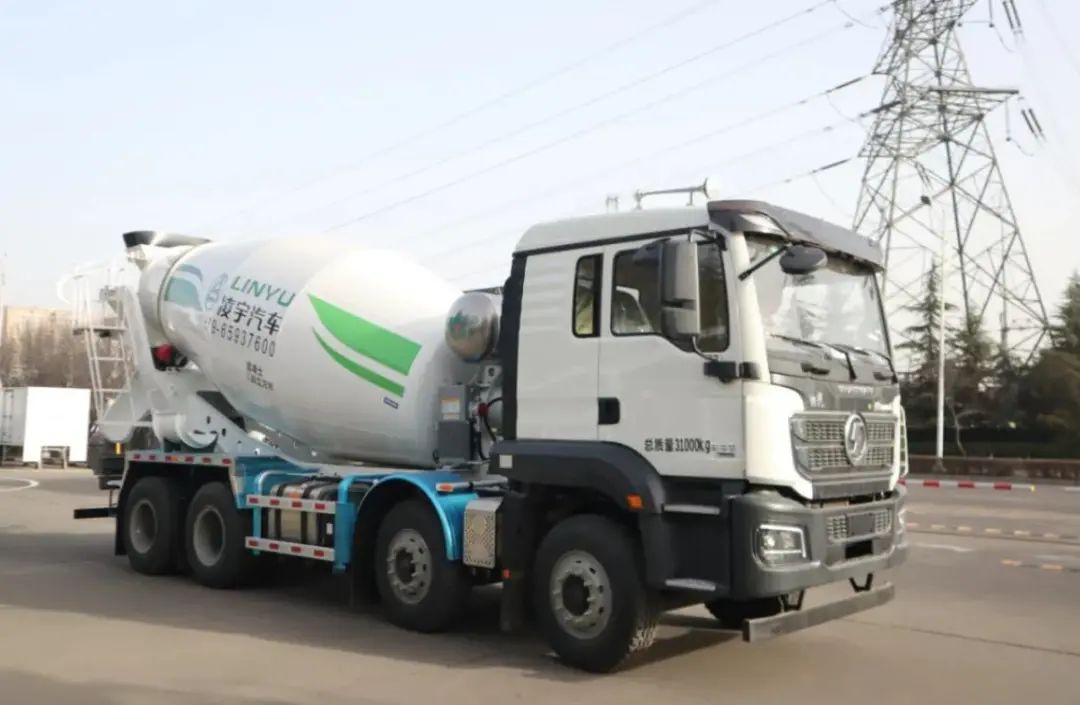 【2021产品】陕汽M3000S搅拌车，实力上位！