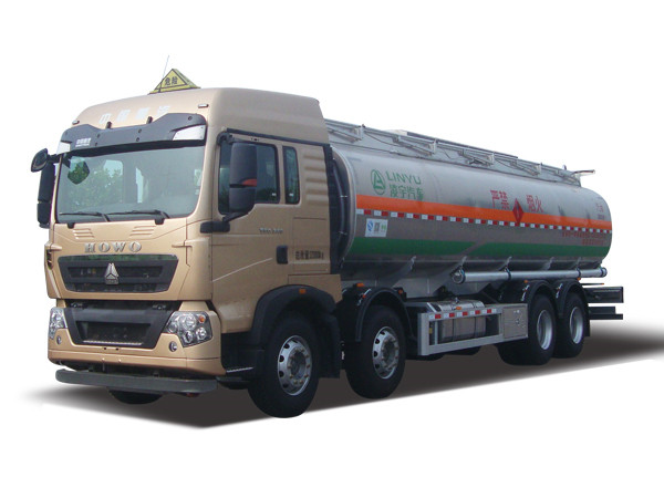 “3915k1体育十年品牌值得信赖”食用油铝合金运输半挂车批量进入市场