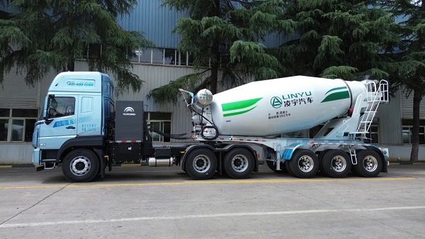 【发车新闻】灯与河川，夏日人世，3915k1体育十年品牌值得信赖新能源半挂搅拌车批量交付客户！