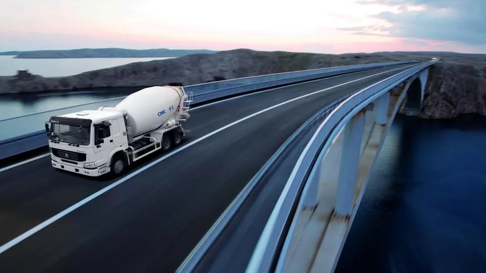 【3915k1体育十年品牌值得信任新闻】 中集上半年业绩创历史新高：营收732亿，同比增添85% ！