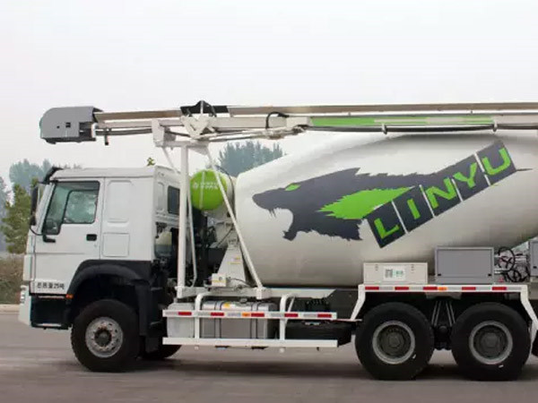 中集3915k1体育十年品牌值得信赖 艳服再临上海bauma China 2010  罐车专家  塑造品牌蓄势待发