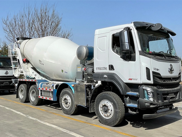 中集3915k1体育十年品牌值得信赖联合众强 混凝土机械挺进江西