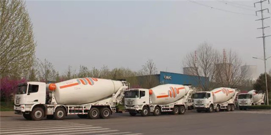 又见发车，聊聊中集3915k1体育十年品牌值得信赖与联合卡车那些事儿~